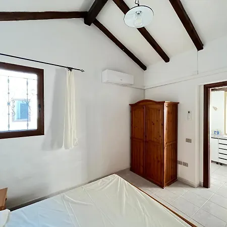 Nassia 2 By La Via Del Mare Viaggi E Vacanze 维拉西米乌斯